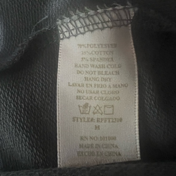 Ellie and Kate Gray romper with pockets tie waist Medium very comfortable soft - Picture 4 of 4